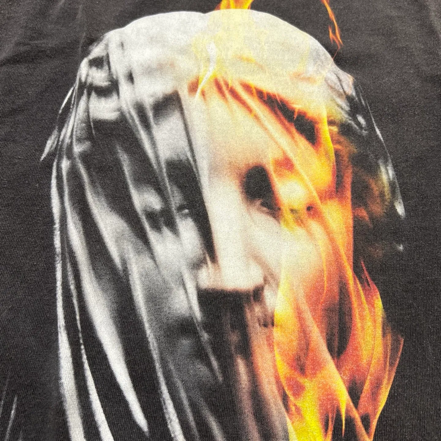 SAINT Mxxxxxx SS TEE/DEVIL DADDY/BLK Virgin Mary retro distressed printed tee, washed black S-XL, this season's hottest item, in order to give you an authentic experience, repeated debugging and polishing in printing and washing, finally meet you, the same old style, the same as the original version, cylindrical side seam OE yarn fabric/completely matched accessories, garment dyeing, heavy washing and water fading, bust bandage fading.